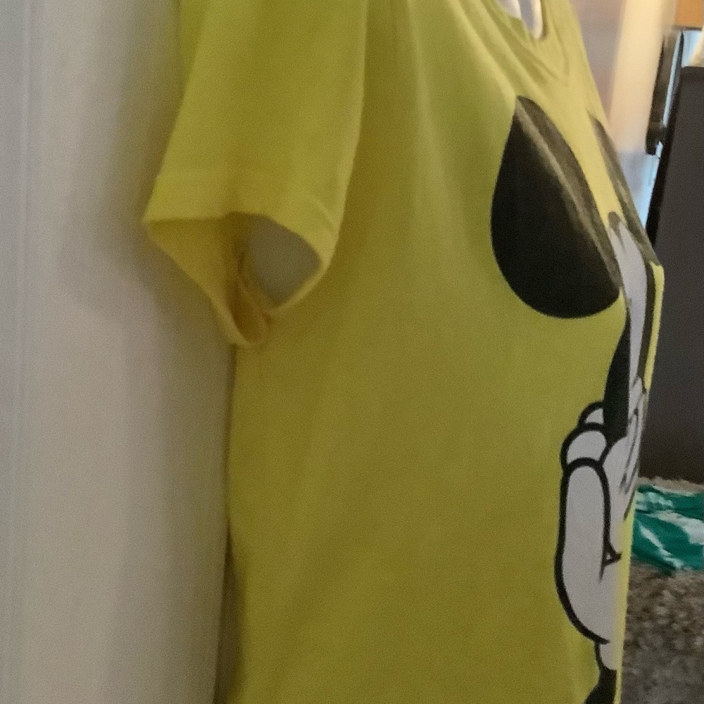 Mickey Mouse t-shirt bright yellow size L front of shirt front and back - Picture 2 of 3